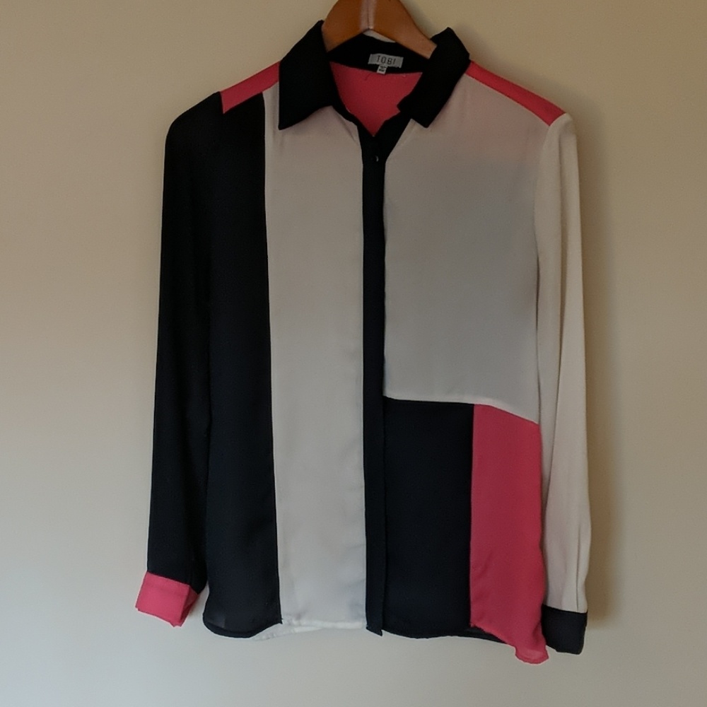 Tobi colorblock button down blouse